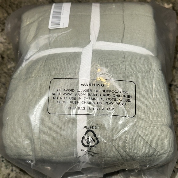 NWOT QUINCE European Linen Box Quilted Sham Set Of 2 Standard Willowleaf 5⭐ - Picture 8 of 8